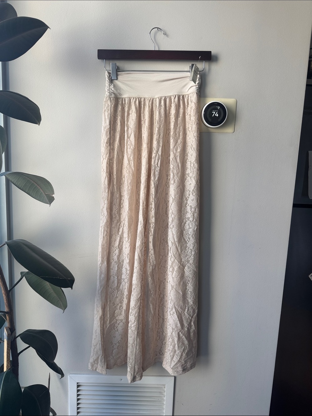 Aerie OFFLINE Side Slit Lace Pants in Soft Beige - Women